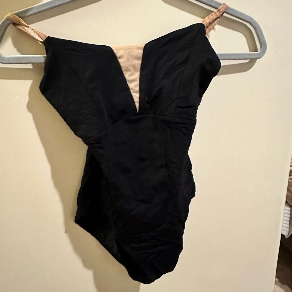Nikolay Leotard